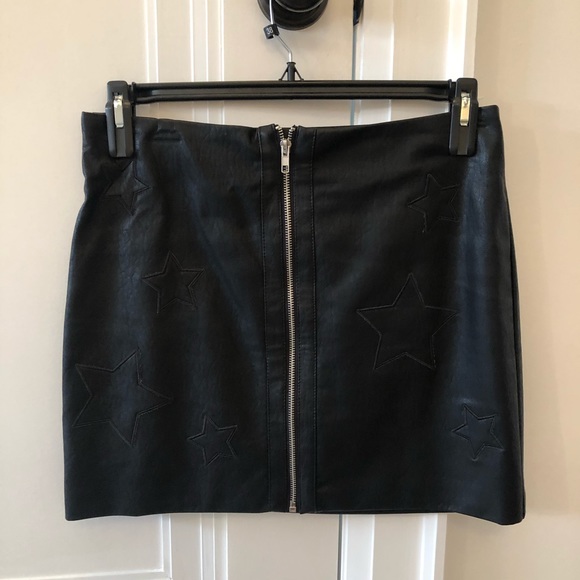Faux leather mini skirt - Picture 1 of 5